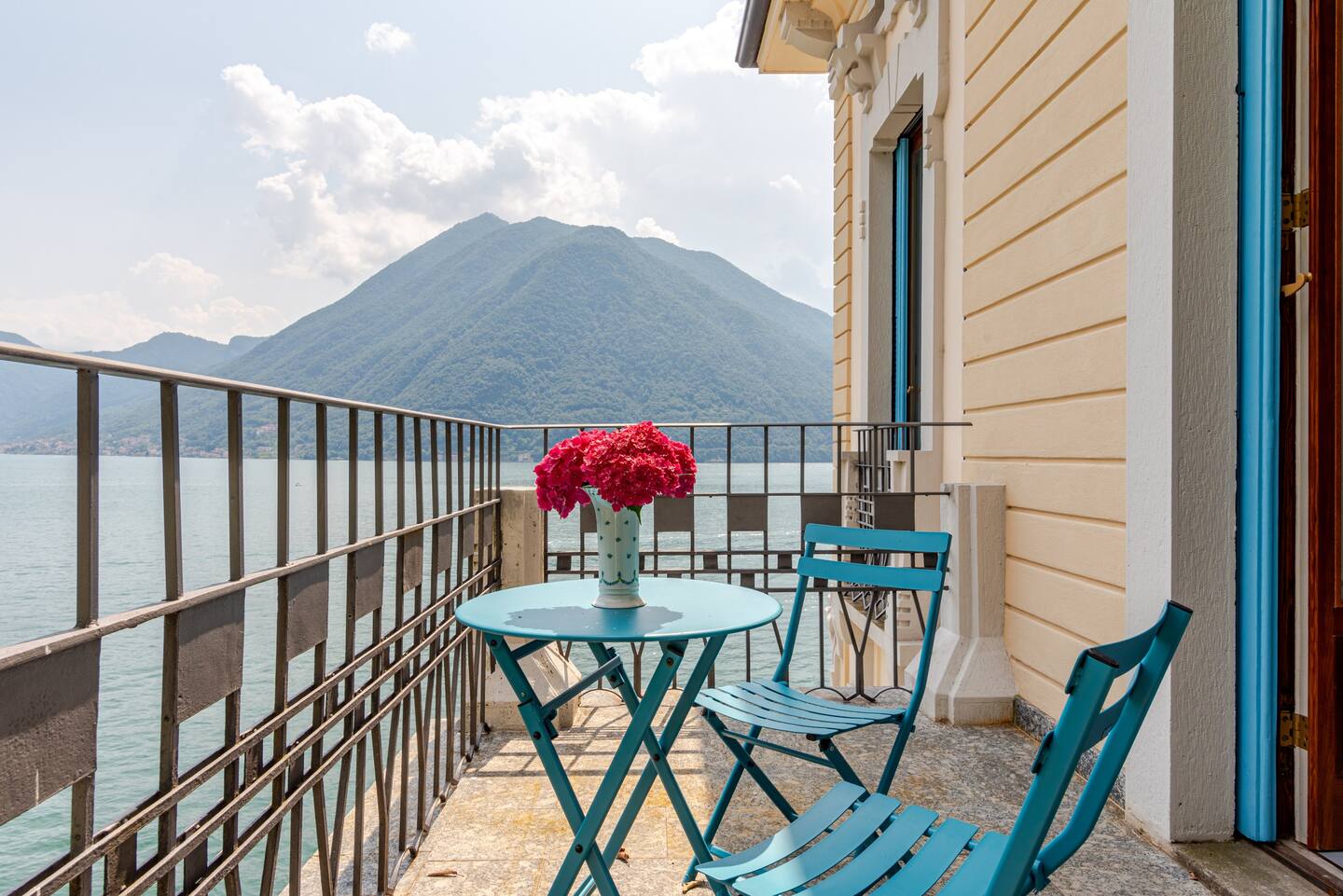 Luxury Lake View Villa Como