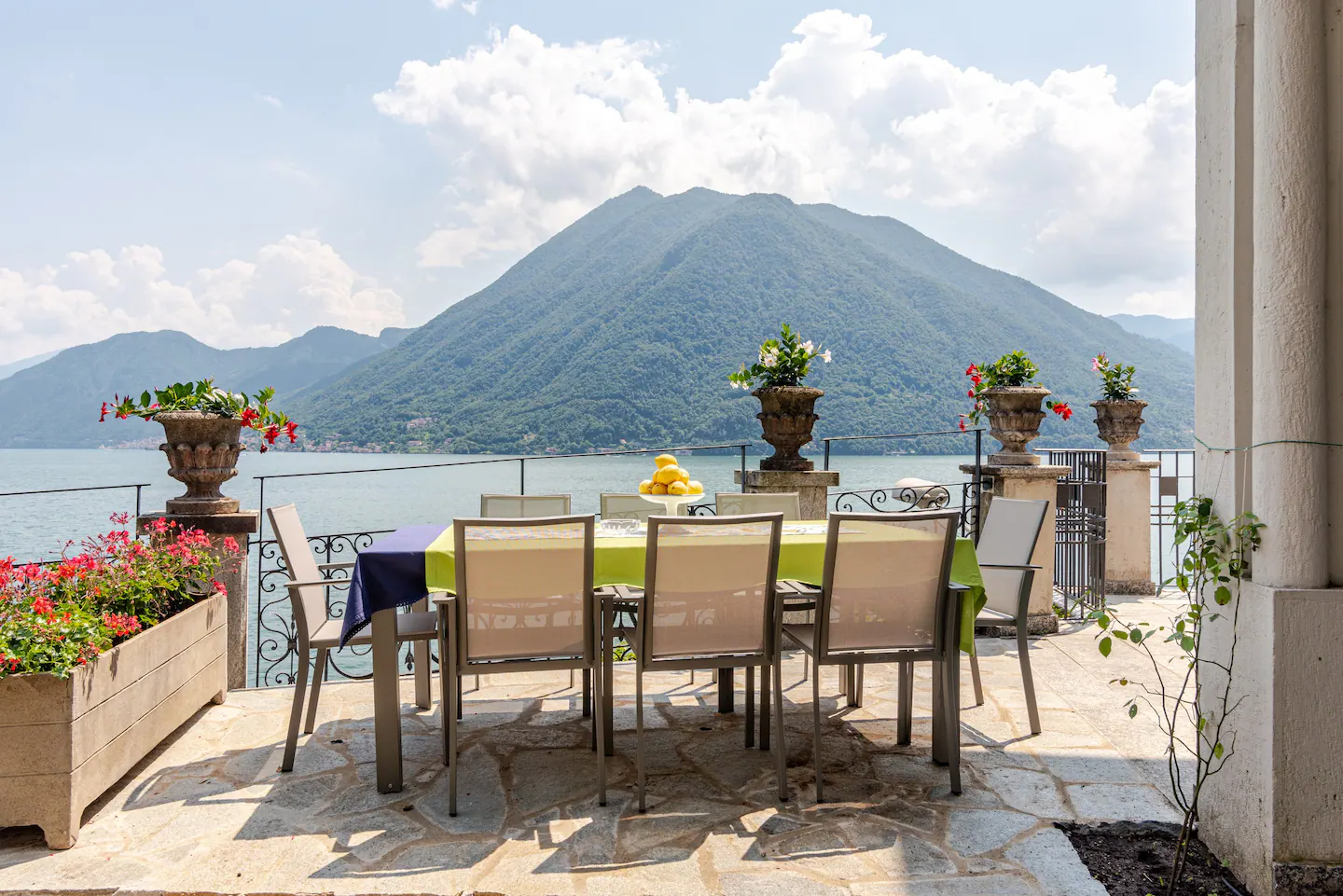 Luxury Lake View Villa Como