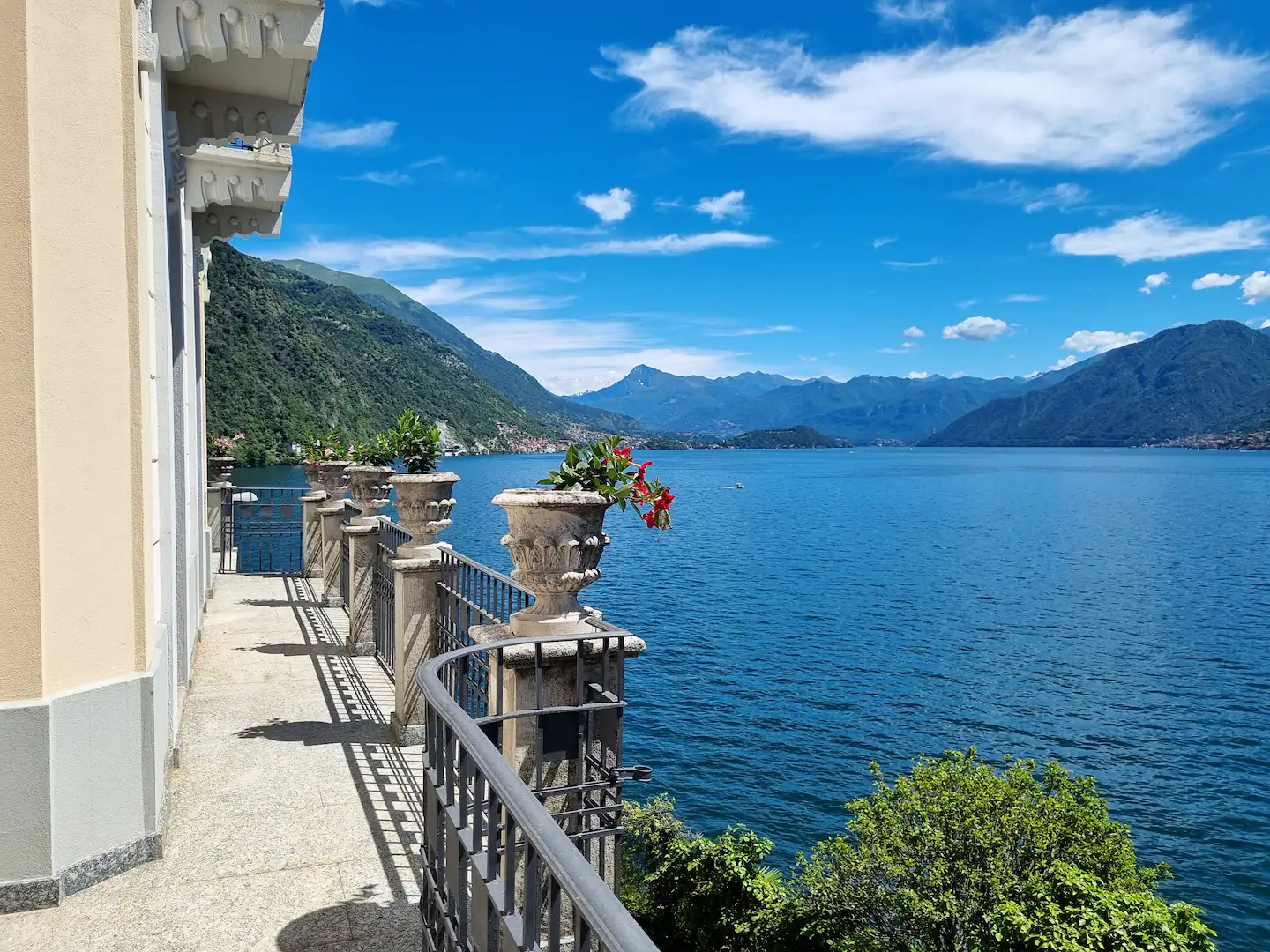 Luxury Lake View Villa Como